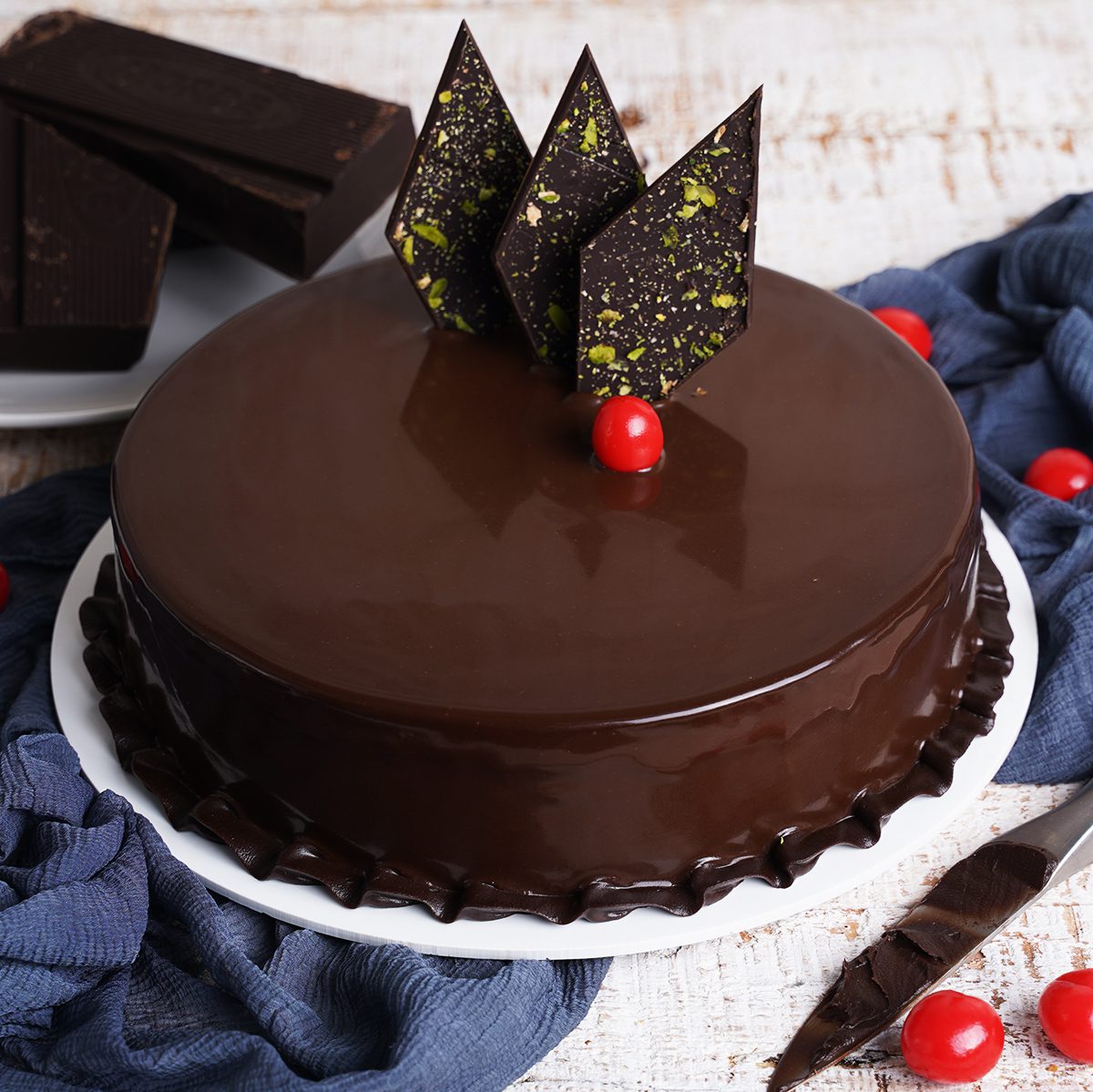 Buy Chocolate Cake - Pure Veg Cake online from Sanskruti Cake Shop
