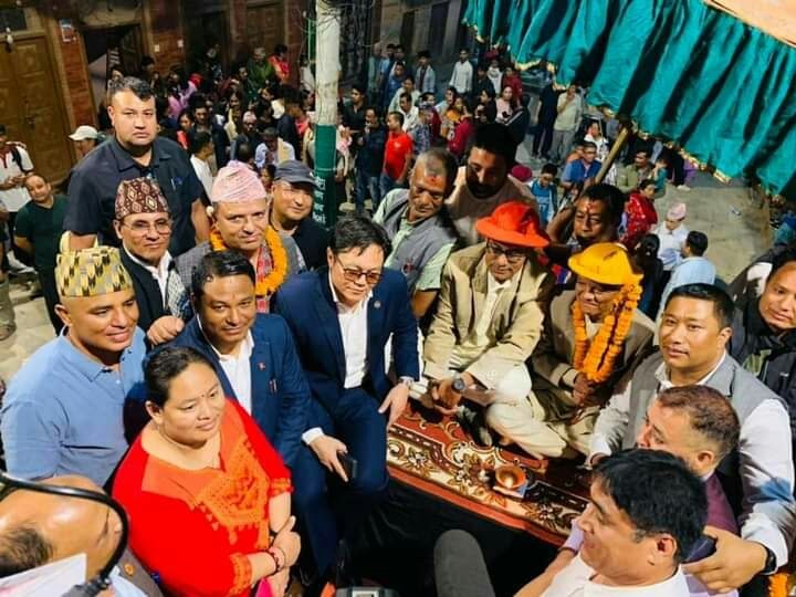 Jibro Chedne Festival- Minister of Culture, Tourism and Civil Aviation, Mr Sudhan Kiranti welcoming Balakram Shrestha 