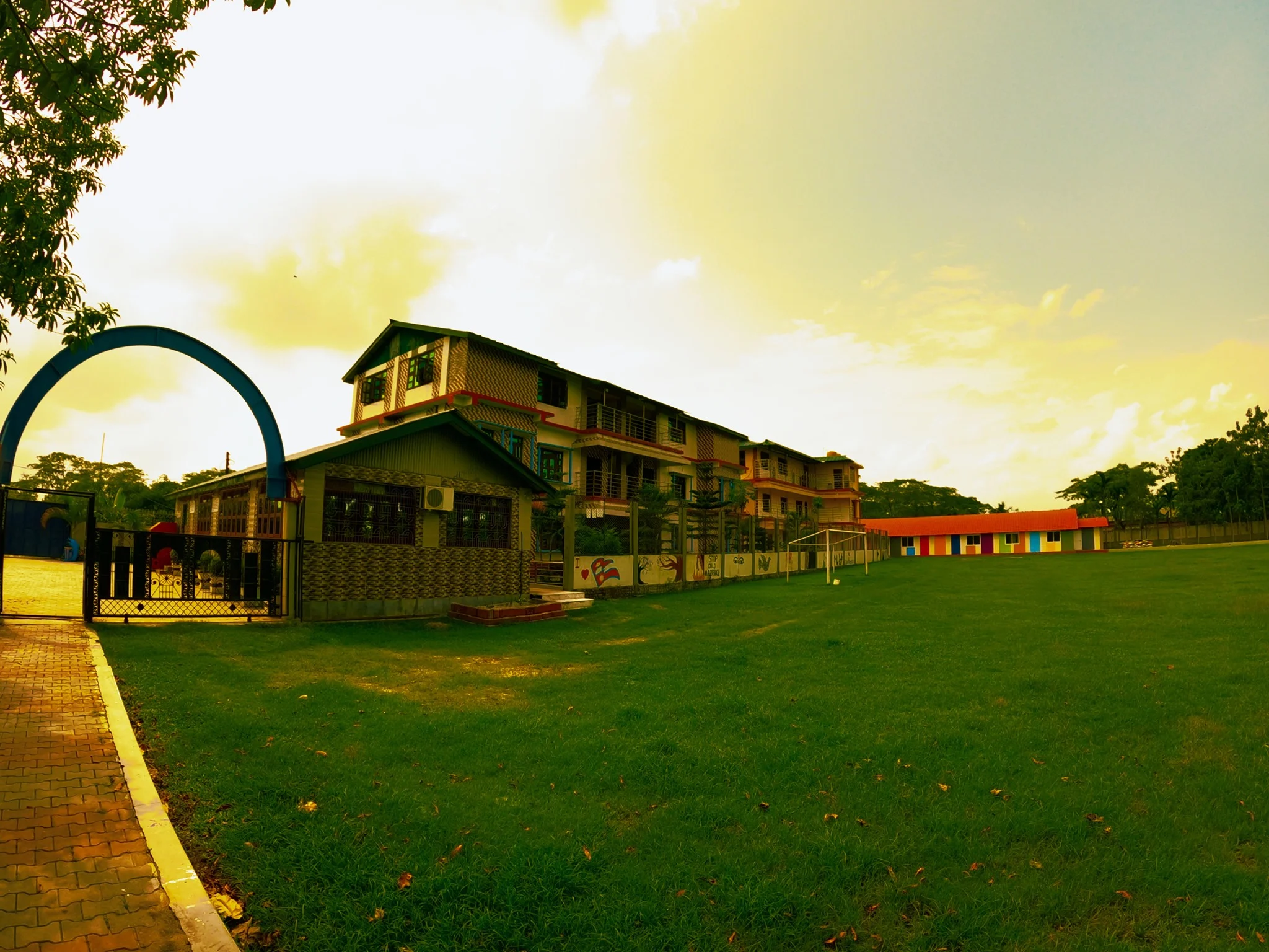 Everest Smart Education Academy