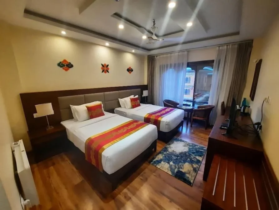 2 star hotel category image
