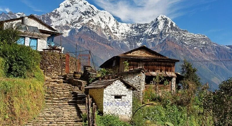 Top 5 Short Treks in Nepal: Amazing Mountain Views in Just a Few Days 2 Ghandruk village trek
