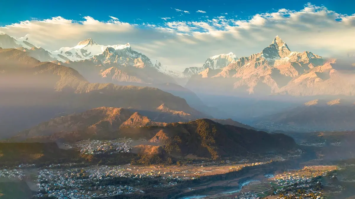Top 5 Short Treks in Nepal: Amazing Mountain Views in Just a Few Days 1 sarnagkot